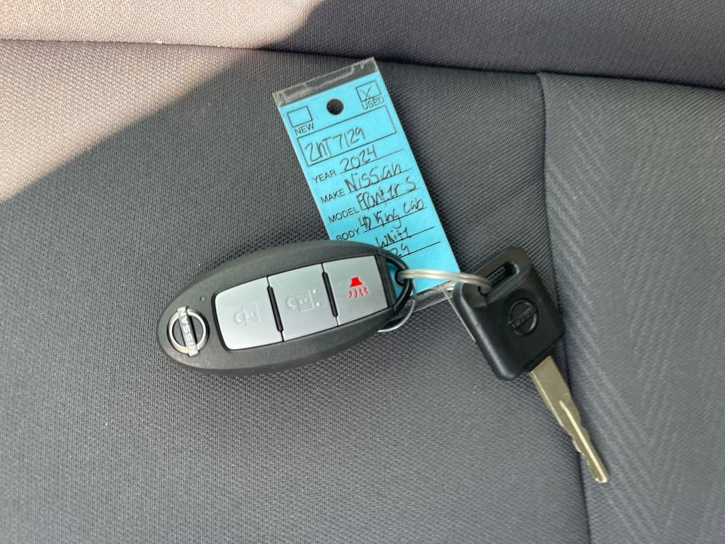 Used 2024 Nissan Frontier S w/ S Utility Package image 32