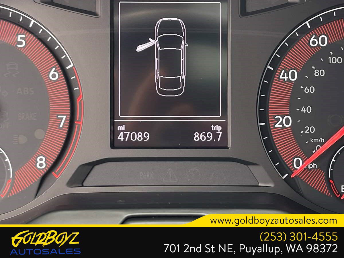 Used 2019 Volkswagen Jetta SE FWD image 17