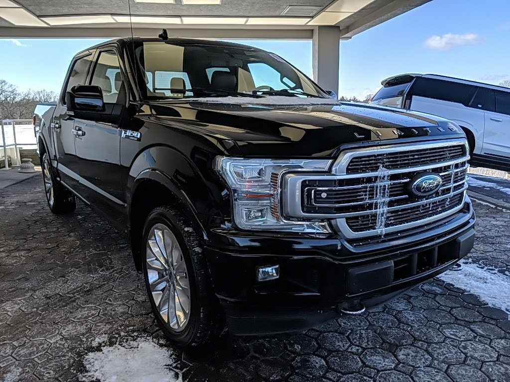 Used 2019 Ford F150 Limited w/ Trailer Tow Package image 3