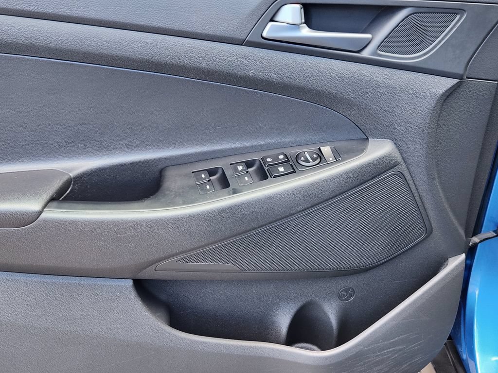 Used 2017 Hyundai Tucson Night AWD/4WD image 15