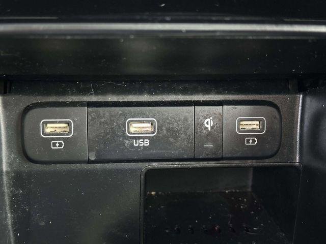 Used 2023 Kia Sorento X-Line EX image 22