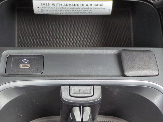 New 2026 Mercedes-Benz GLB 250 image 22