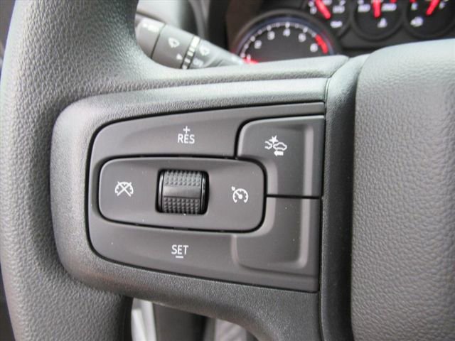 Used 2025 Chevrolet Silverado 1500 Custom Trail Boss AWD/4WD image 21