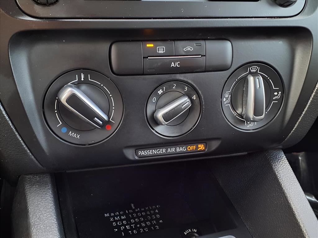 Used 2013 Volkswagen Jetta Sedan image 15