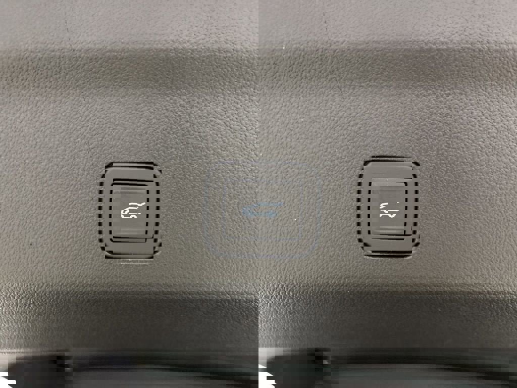 New 2026 Chevrolet Suburban High Country image 33