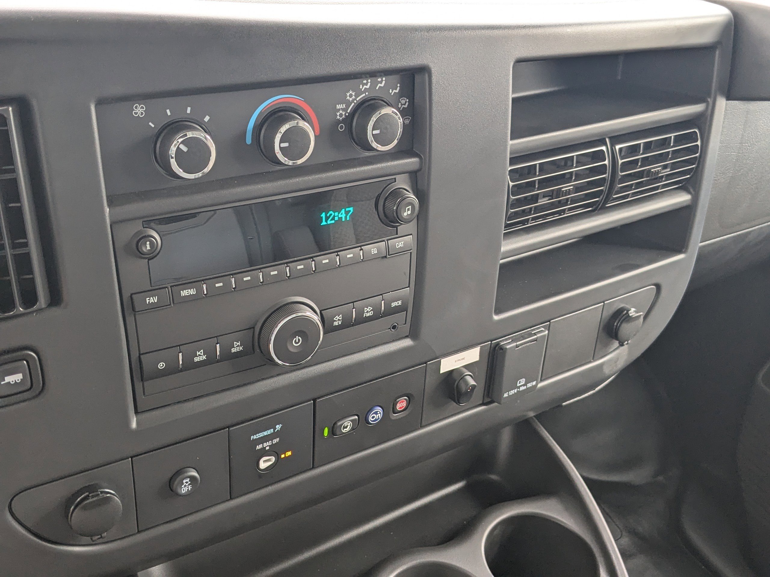 New 2025 Chevrolet Express 3500 w/ Power Convenience Package RWD image 24
