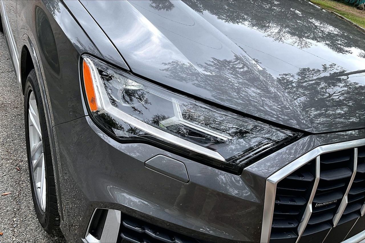 Used 2020 Audi Q7 2.0T Premium w/ Convenience Package image 29