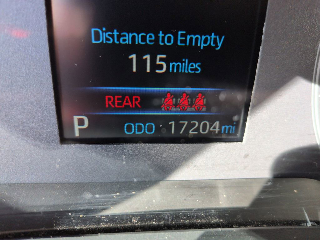 Certified 2023 Toyota Corolla Cross LE FWD image 16