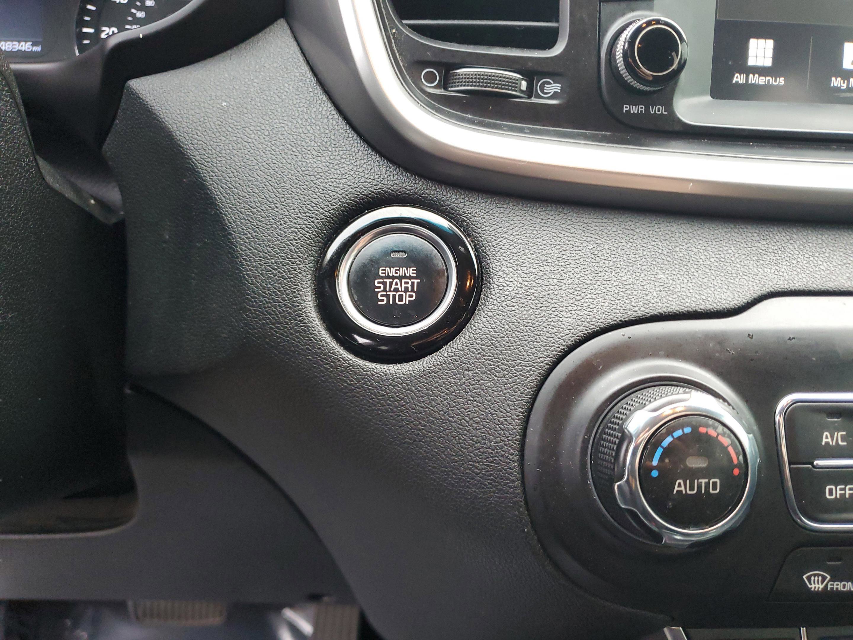 Certified 2020 Kia Sorento S image 24