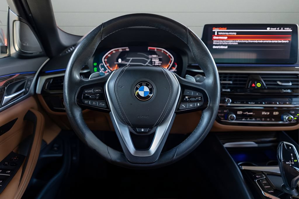 Used 2023 BMW 530i xDrive w/ Premium Package AWD/4WD image 31