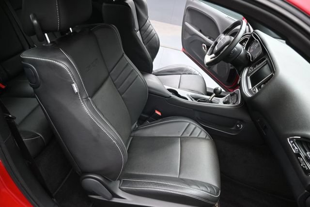 Used 2016 Dodge Challenger SRT Hellcat RWD image 16