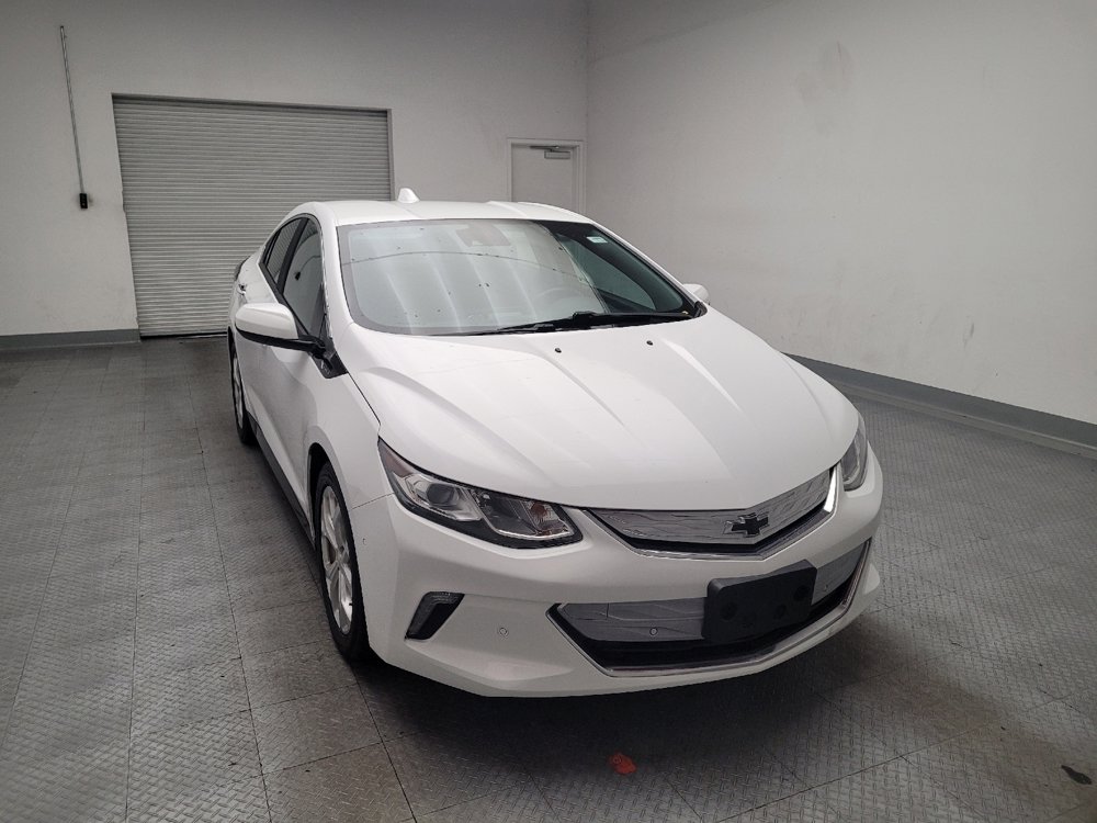 Used 2018 Chevrolet Volt Premier w/ Driver Confidence Package FWD image 14