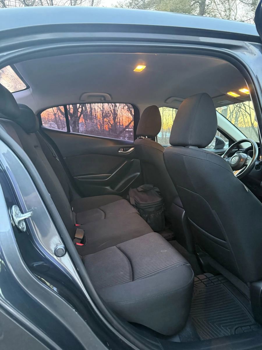 Used 2014 MAZDA MAZDA3 i Touring image 13