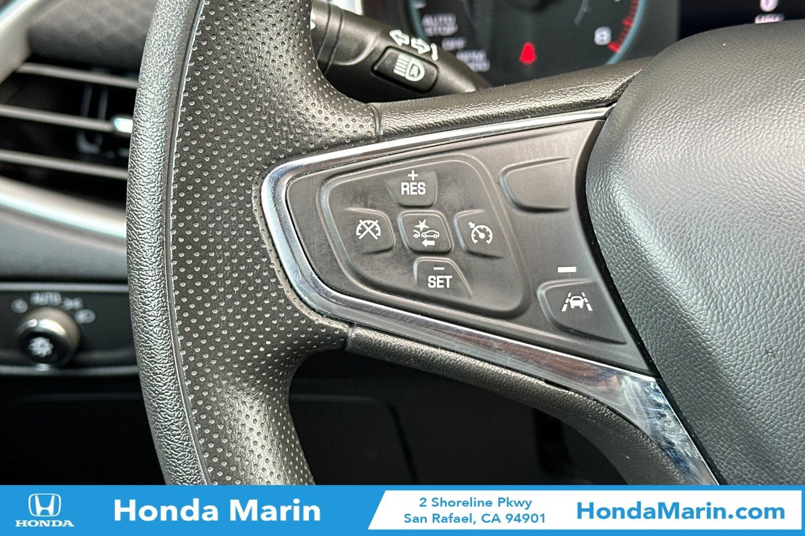 Used 2023 Chevrolet Malibu LT FWD image 28