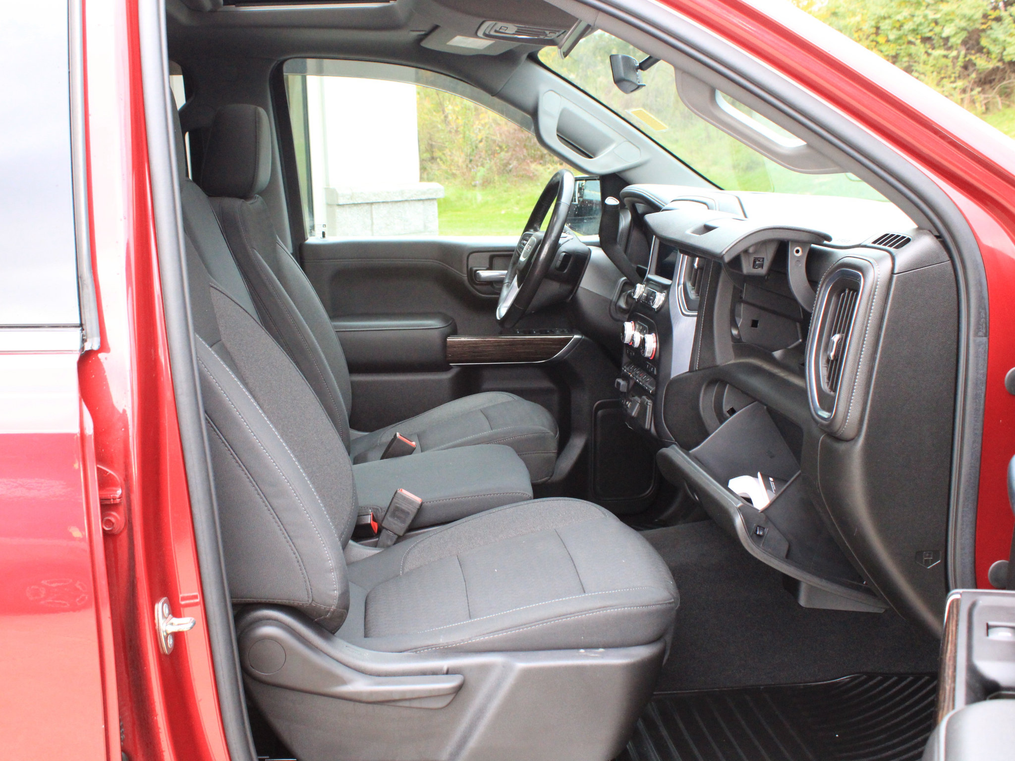 Used 2020 GMC Sierra 1500 SLE w/ SLE Value Package AWD/4WD image 24