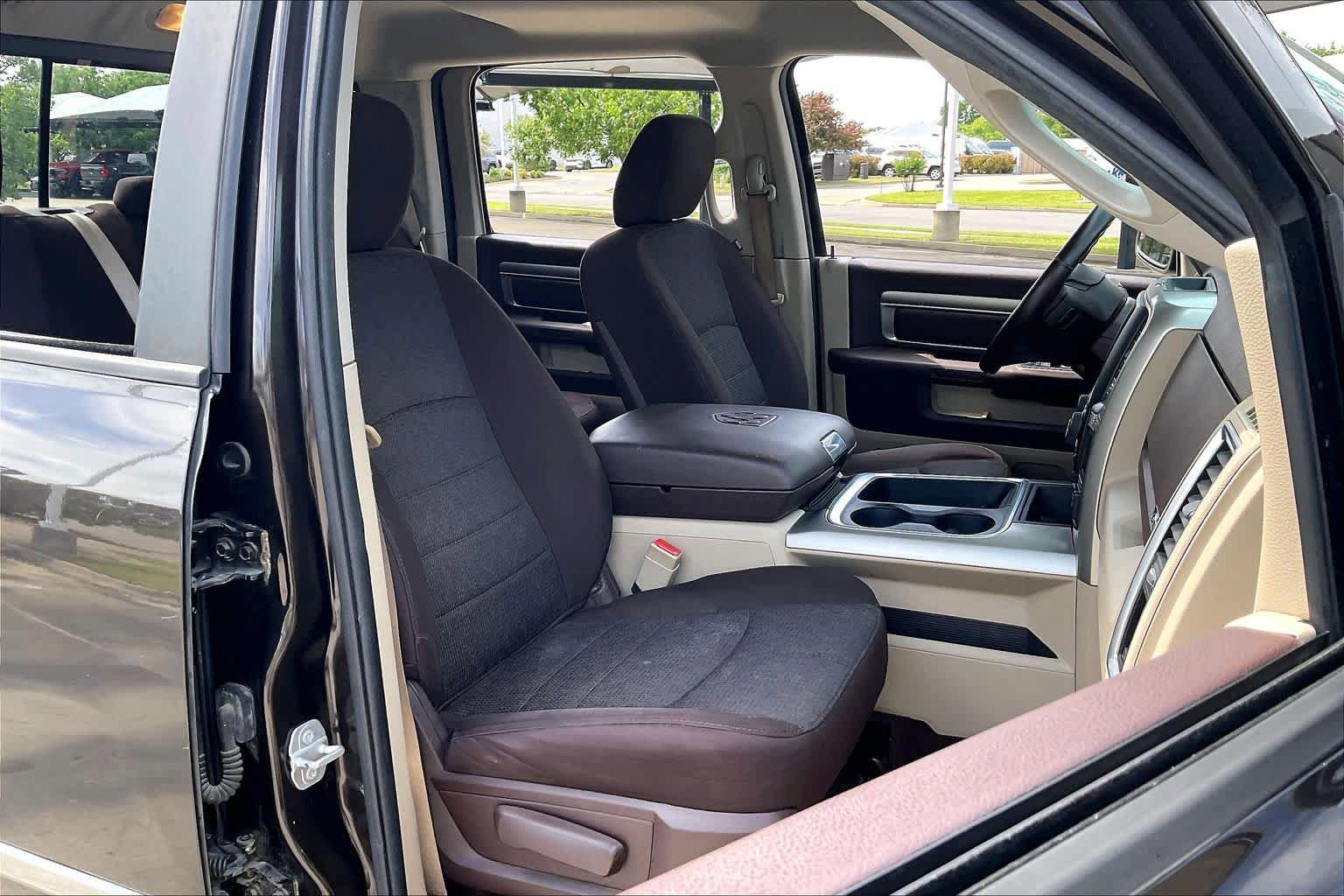 Used 2016 RAM 1500 Big Horn AWD/4WD image 8