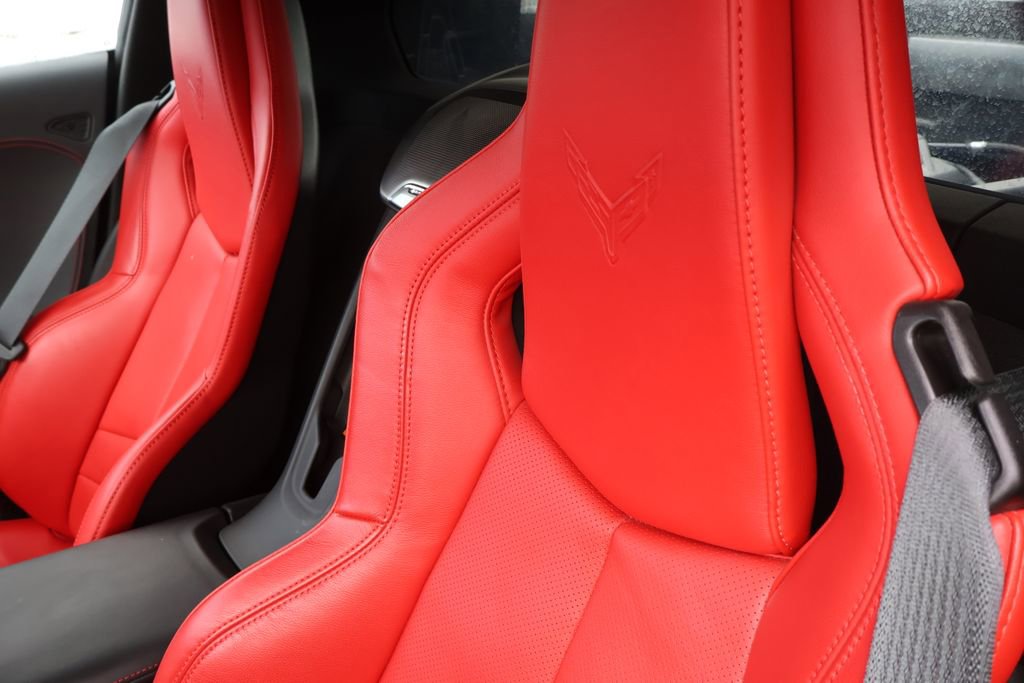 Used 2020 Chevrolet Corvette Stingray w/ 2LT Preferred Equipment Group image 11