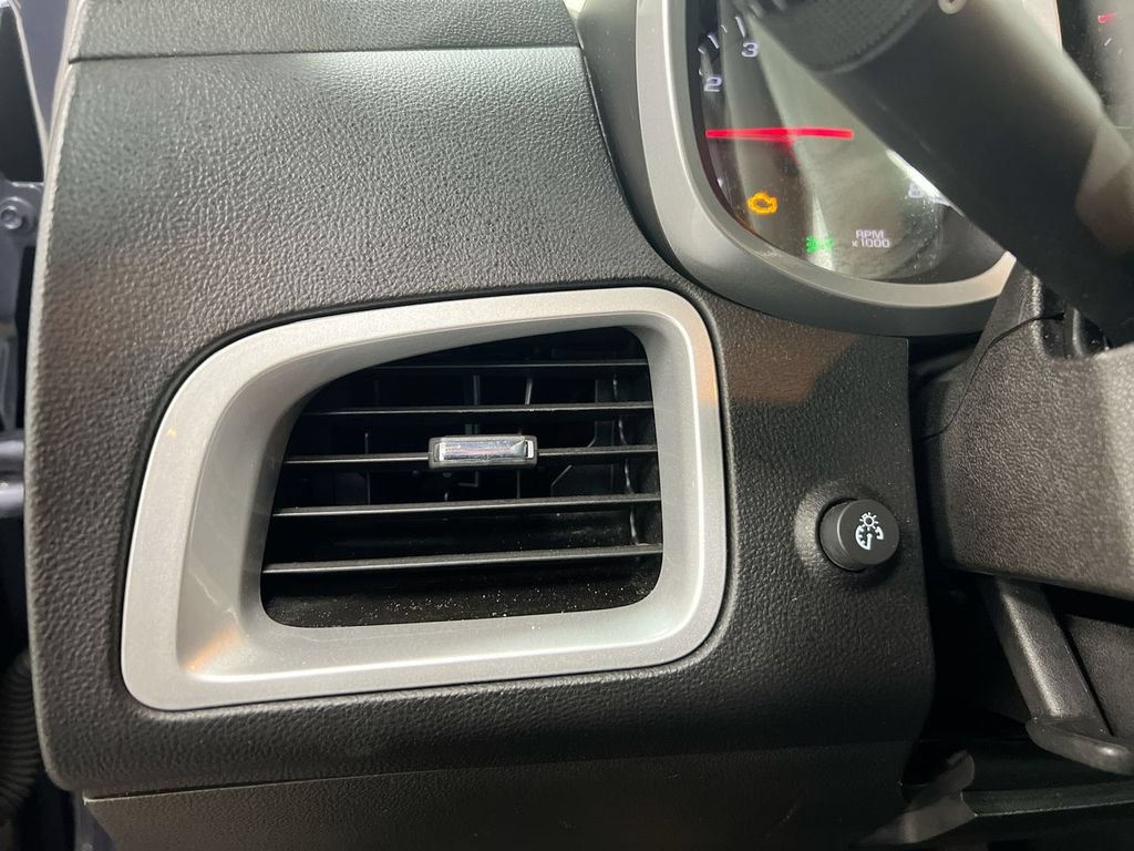 Used 2014 Chevrolet Equinox LS w/ LPO, Protection Package FWD image 17