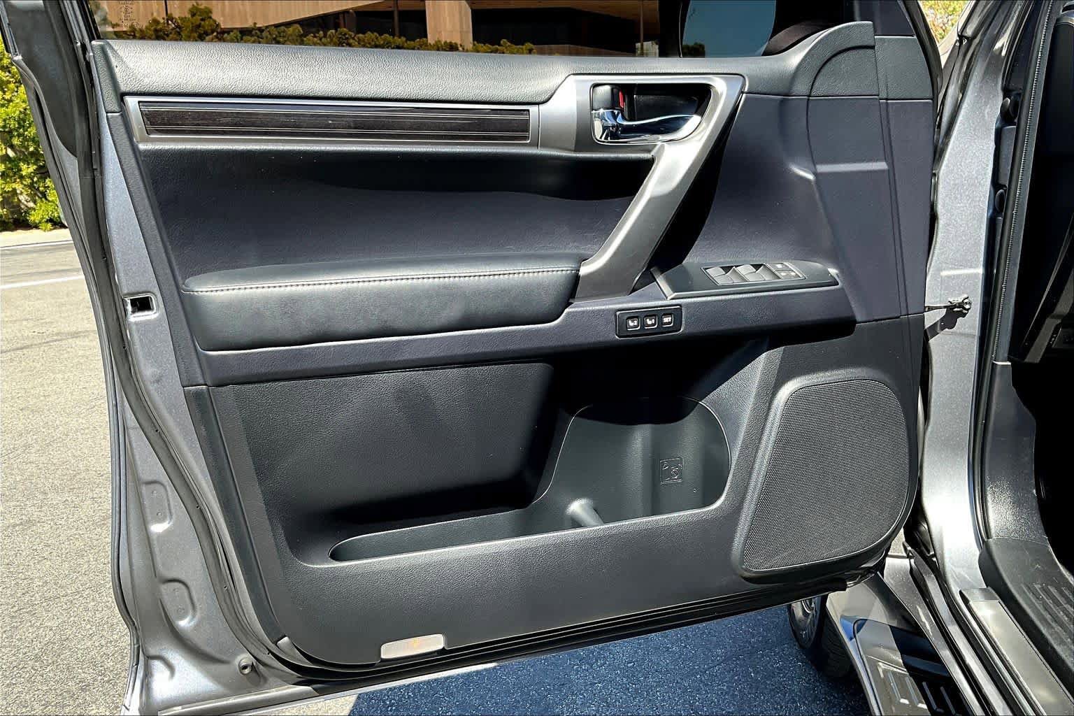 Certified 2023 Lexus GX 460 Premium w/ Premium Package image 20