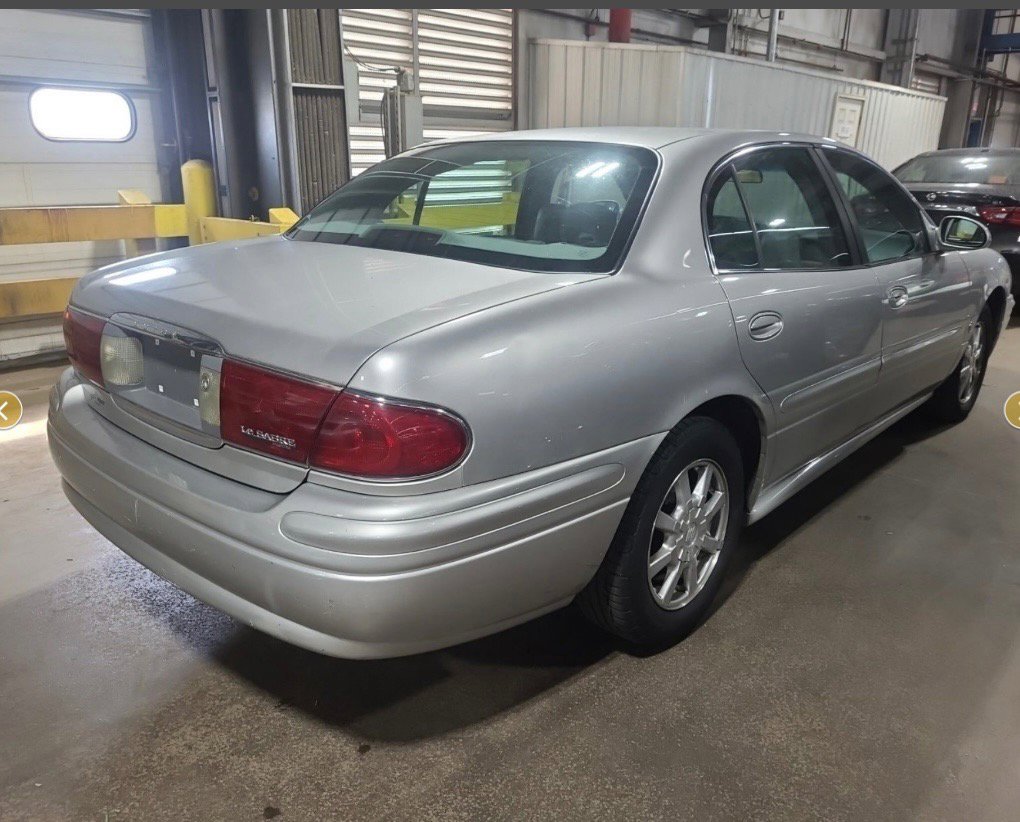 Used 2004 Buick Le Sabre Custom w/ Wheel and Sounds Package image 4