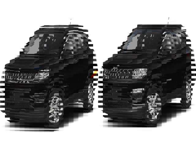 Used 2020 Jeep Compass Latitude w/ Cold Weather Group image 4