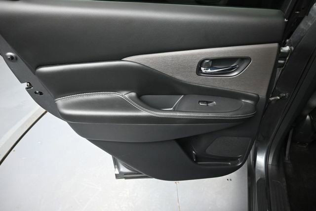 Used 2020 Nissan Murano SV AWD/4WD image 23