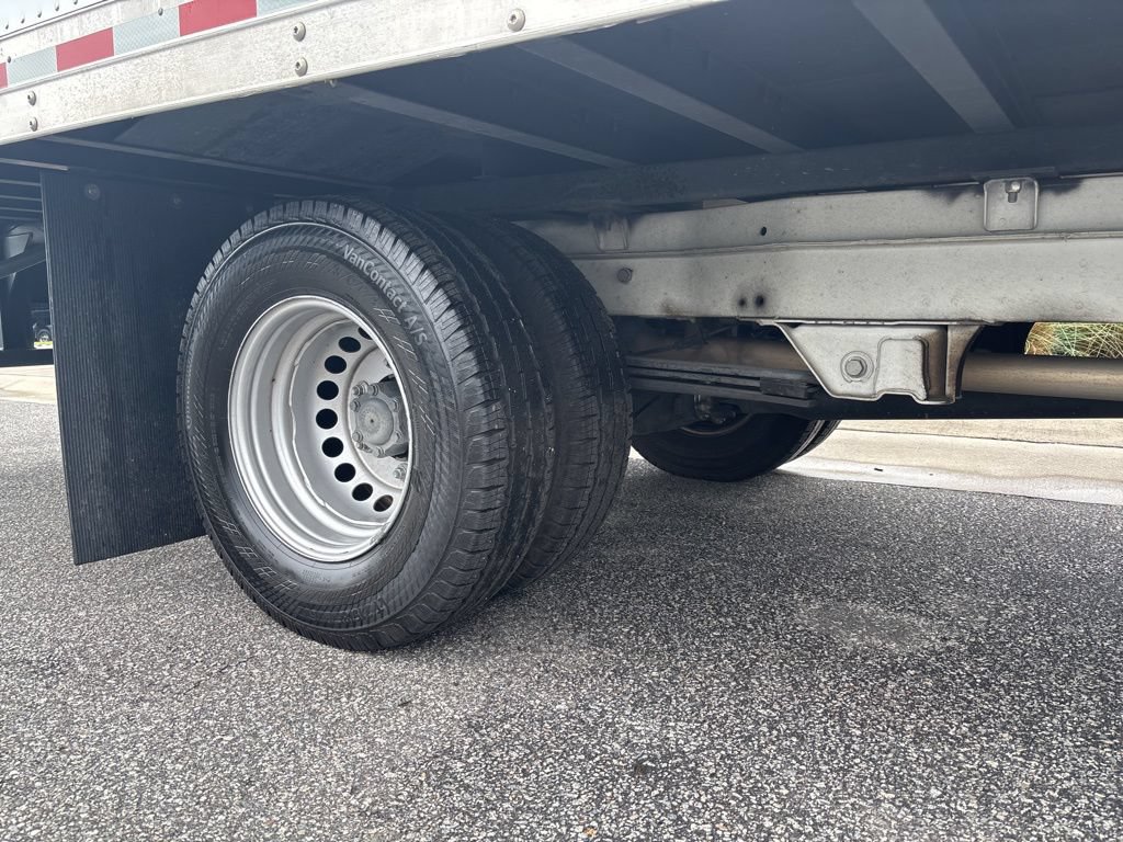 Used 2021 Freightliner Sprinter 3500 RWD image 11