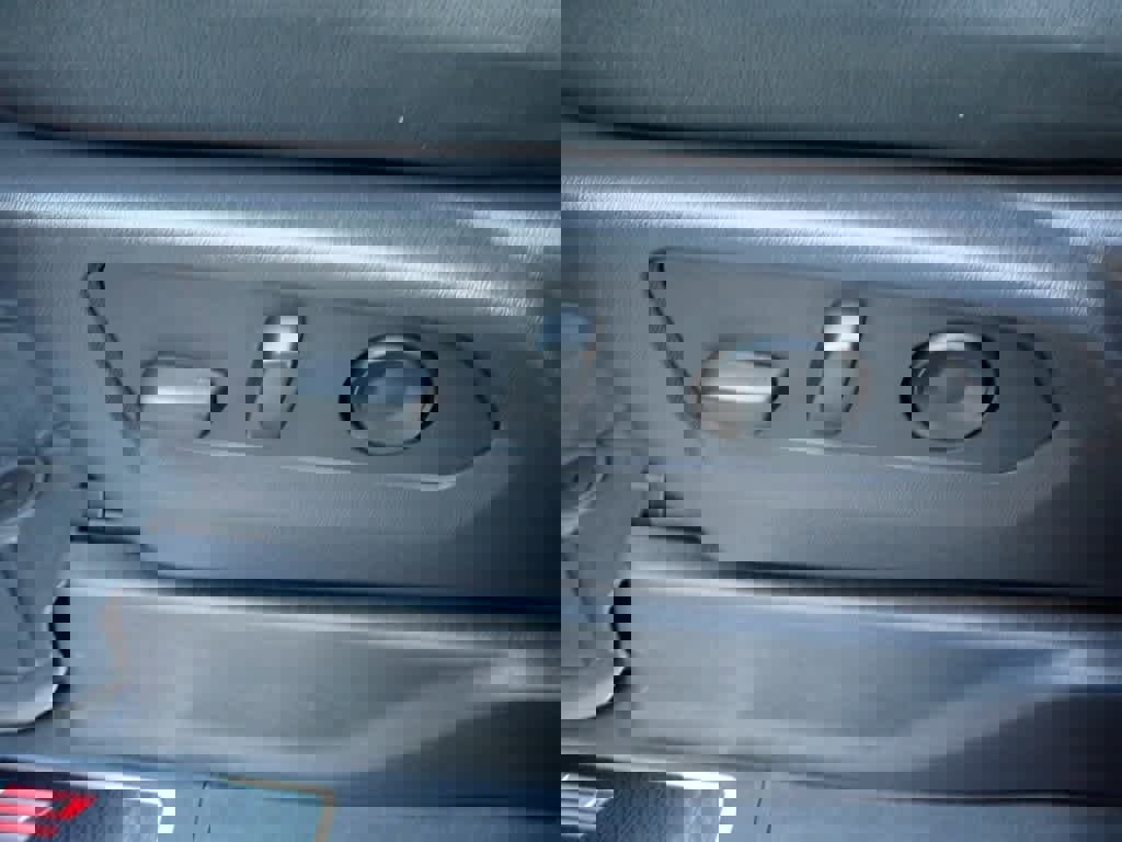 Certified 2024 Chevrolet Silverado 1500 ZR2 w/ Technology Package image 20