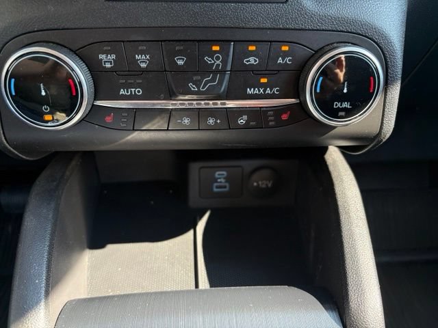 Used 2023 Ford Escape Active AWD/4WD image 31