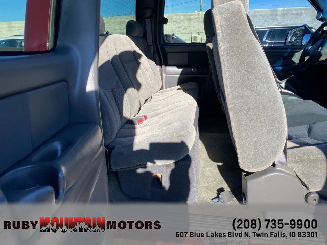 Used 2003 Chevrolet Silverado 2500 LS w/ Skid Plate Package image 24