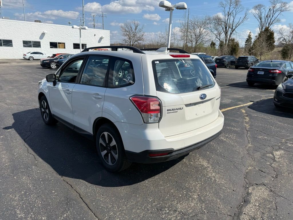 Used 2018 Subaru Forester 2.5i w/ Alloy Wheel Package image 2