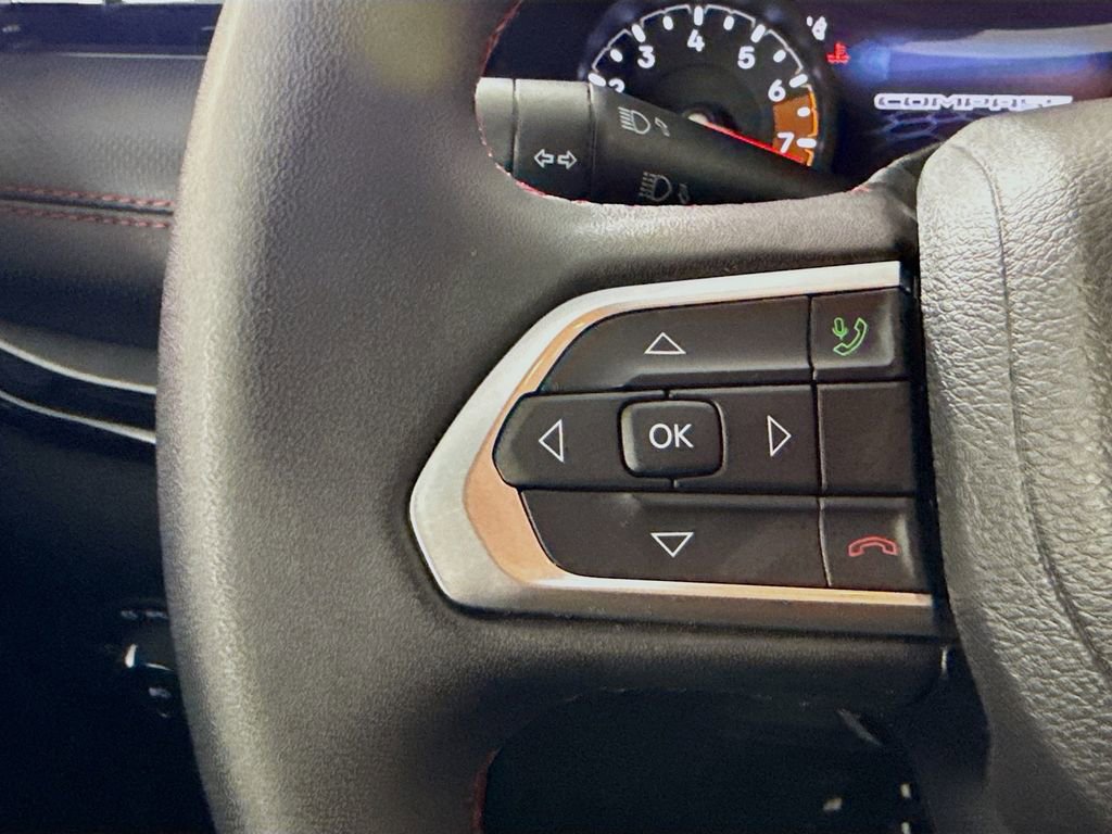 Used 2024 Jeep Compass Trailhawk AWD/4WD image 11