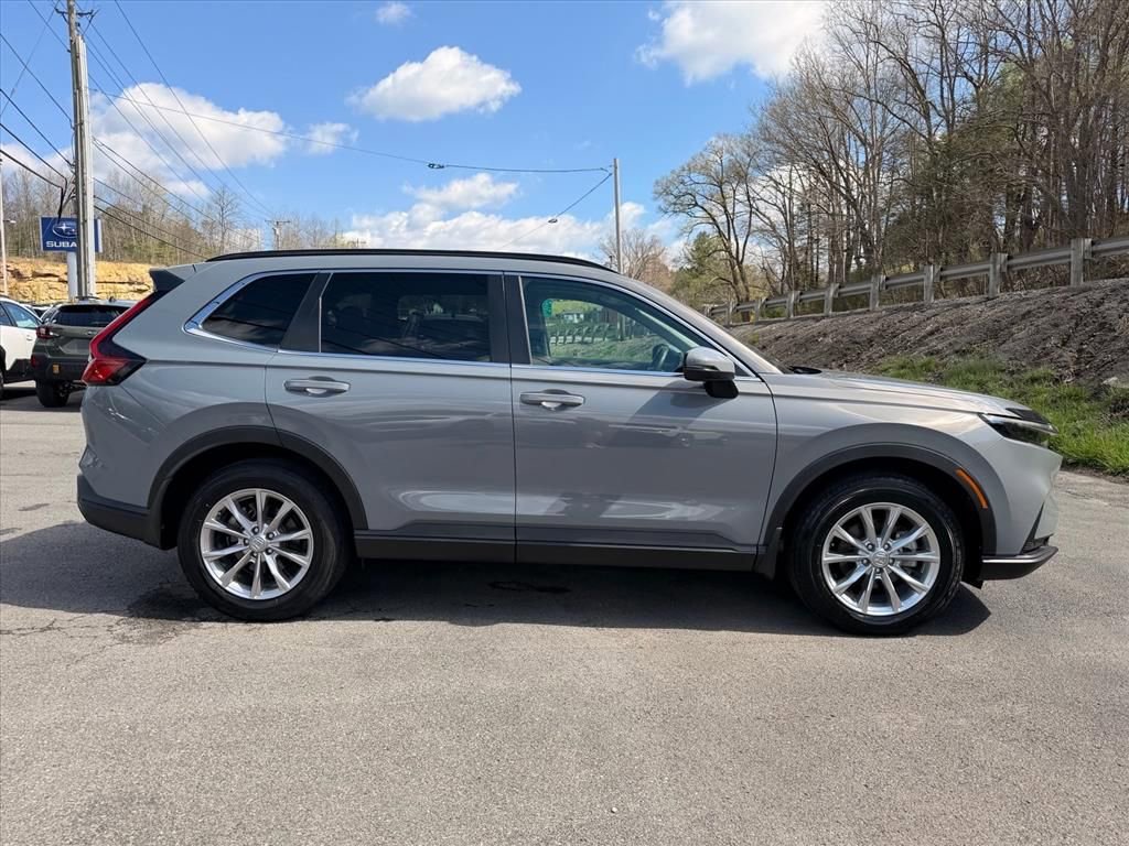 Used 2025 Honda CR-V EX-L image 14