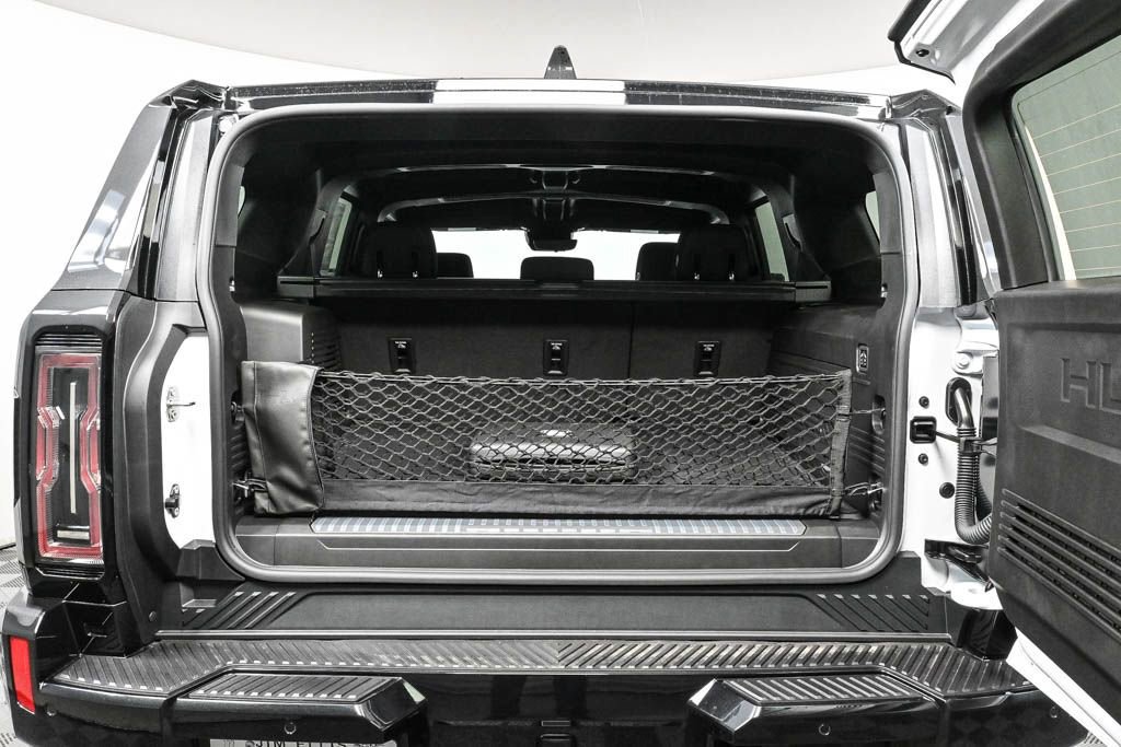 New 2025 GMC Hummer EV 3X w/ LPO, Cargo Utility Package image 21