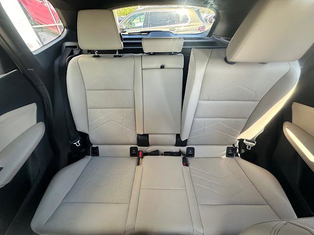 Certified 2025 BMW X1 xDrive28i w/ Premium Package image 31