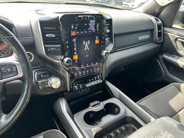 Used 2020 RAM 1500 Laramie w/ Sport Appearance Package AWD/4WD image 17