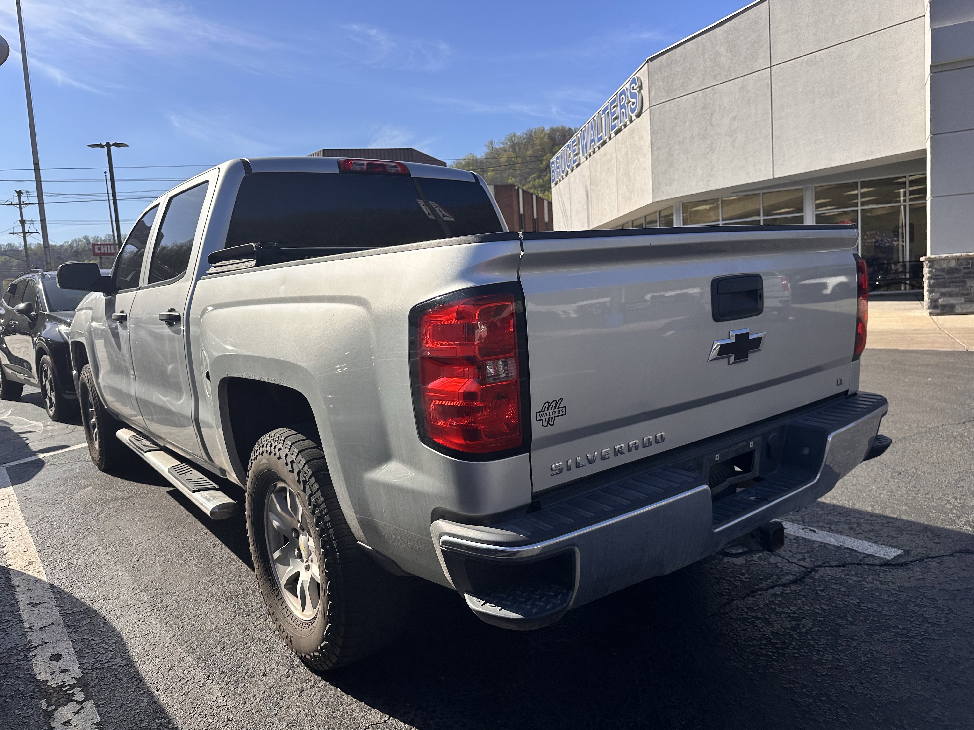 Used 2014 Chevrolet Silverado 1500 LT image 4