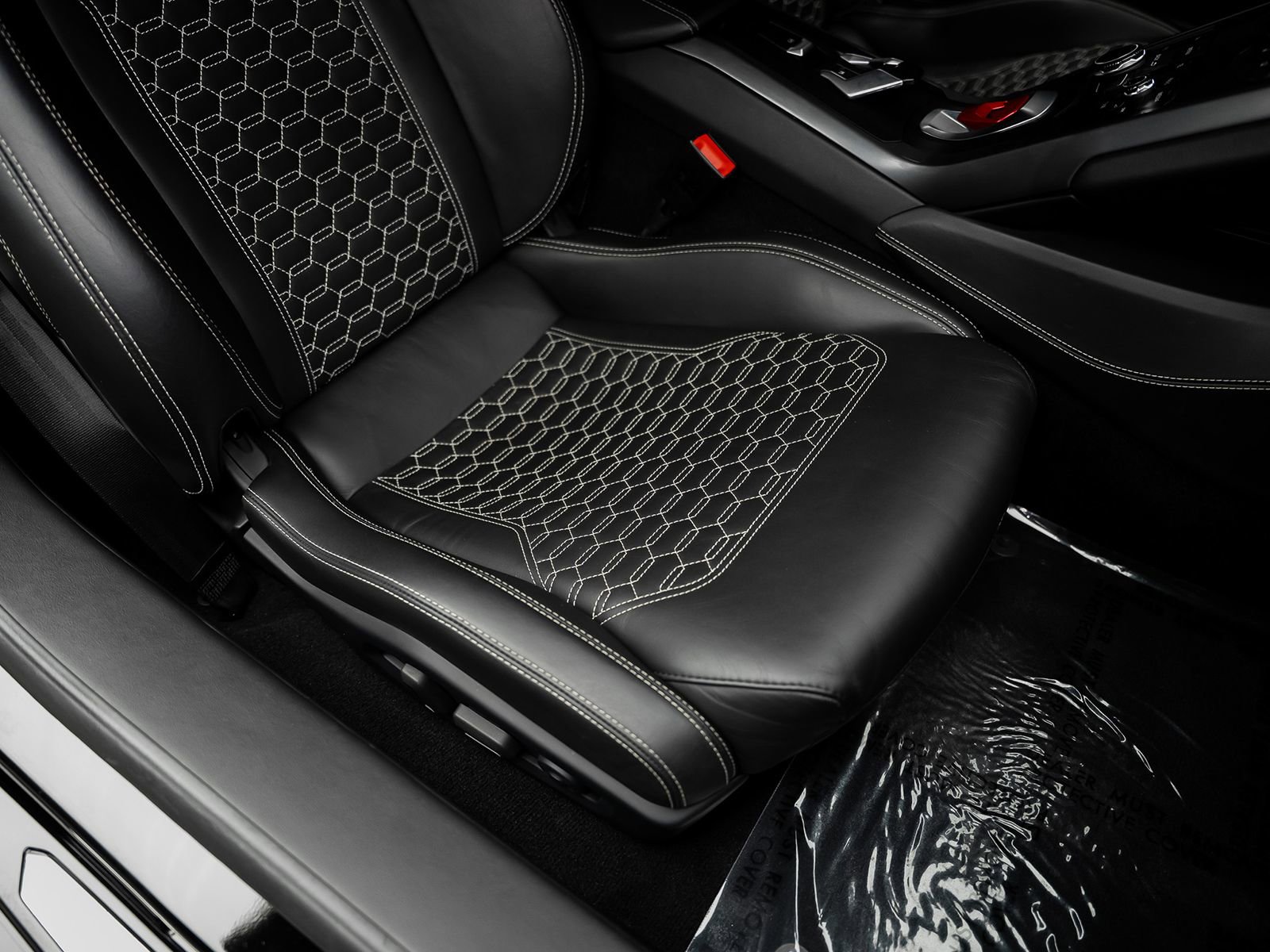 Used 2017 Lamborghini Huracan LP 580-2 RWD image 35