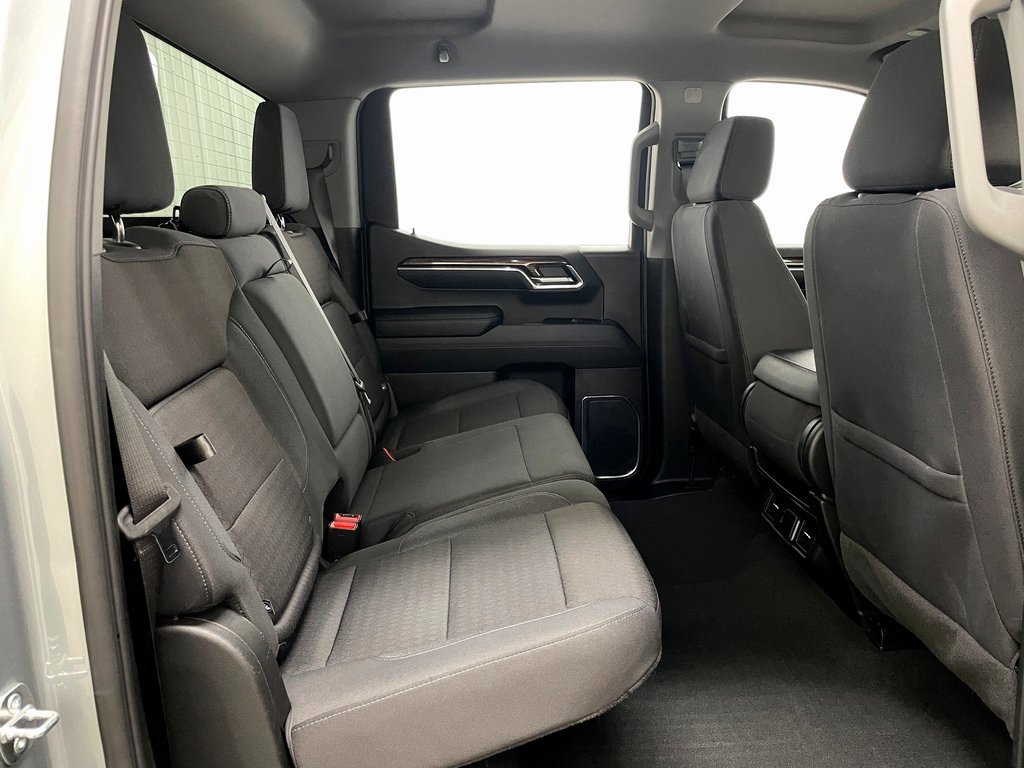 Certified 2024 GMC Sierra 1500 Elevation image 40