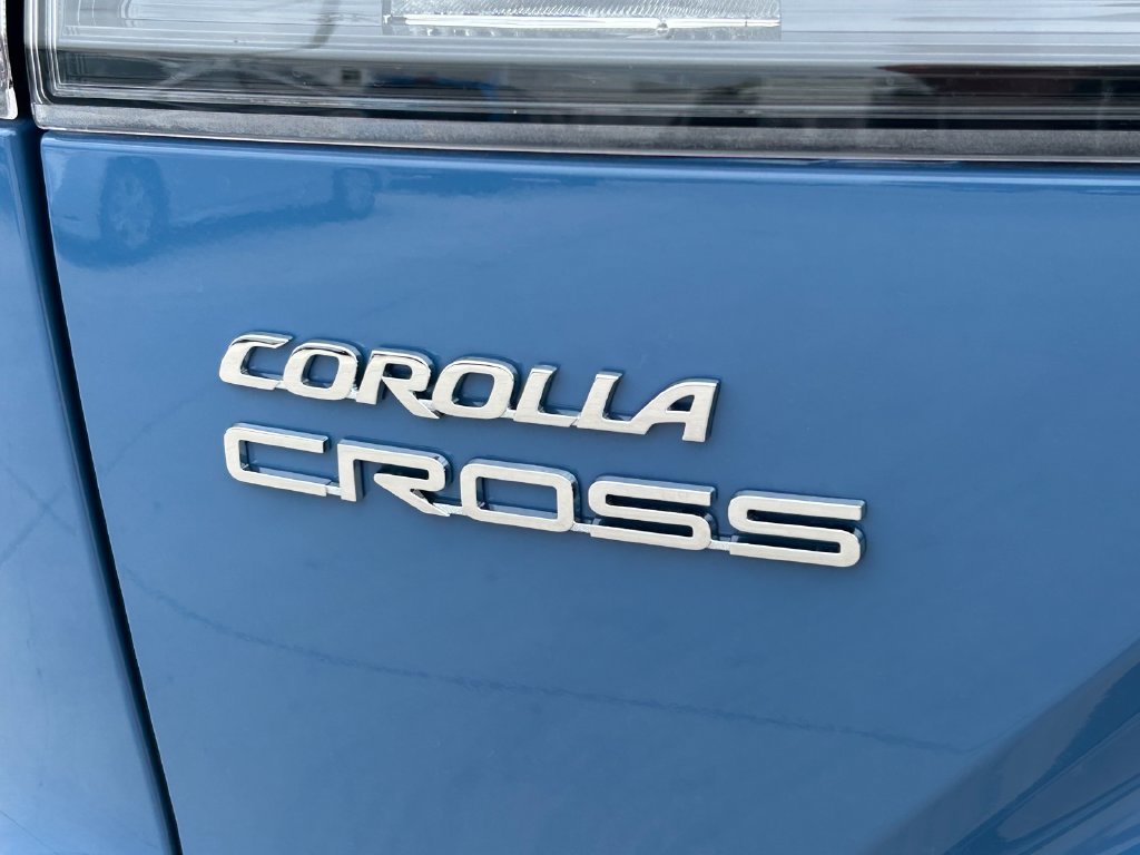 Used 2026 Toyota Corolla Cross LE FWD image 12