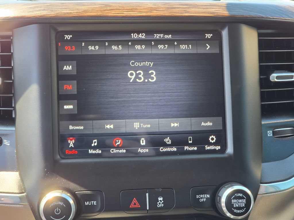 Used 2021 RAM 3500 Laramie AWD/4WD image 24