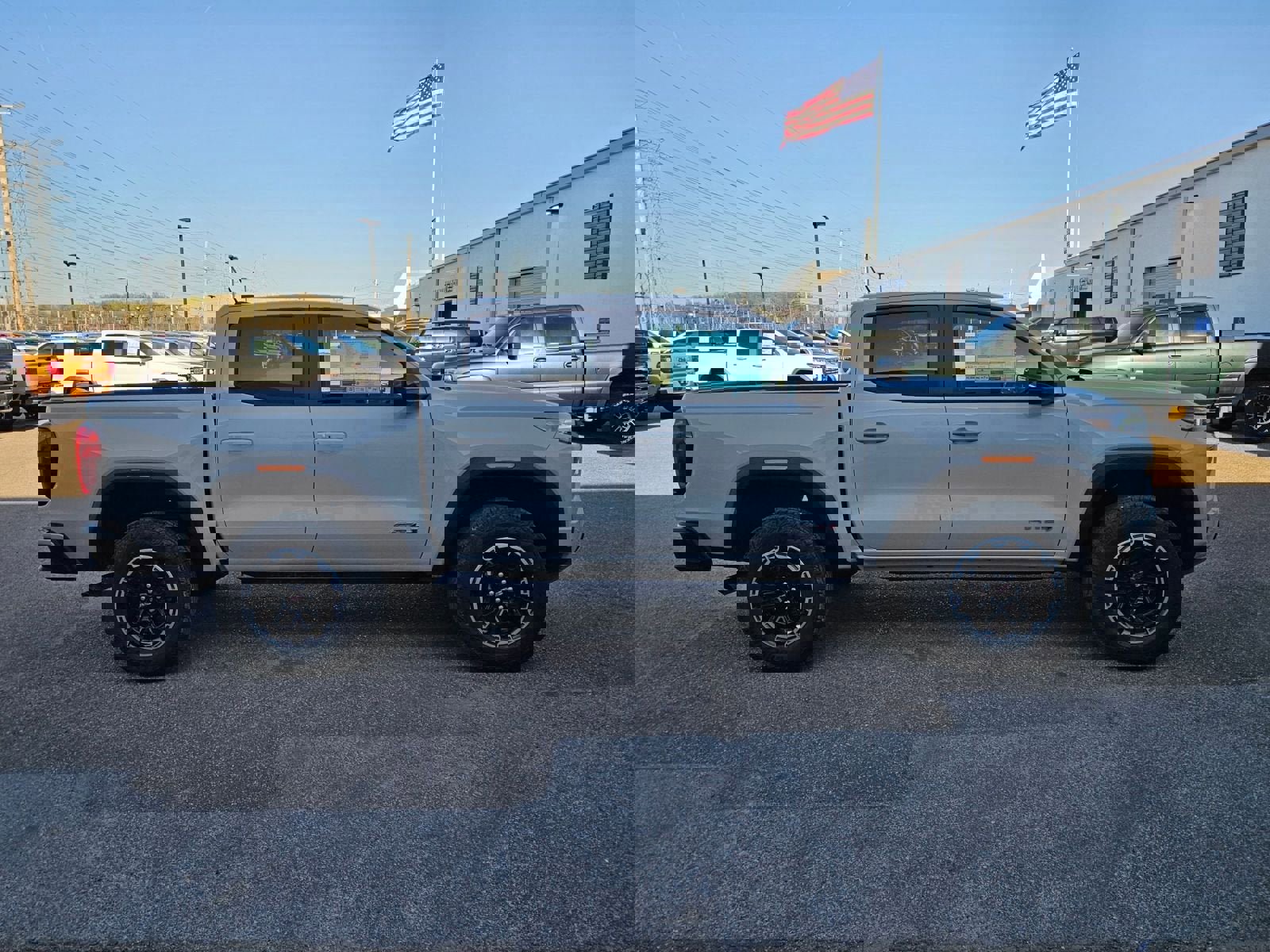 New 2026 GMC Canyon AT4 AWD/4WD image 7