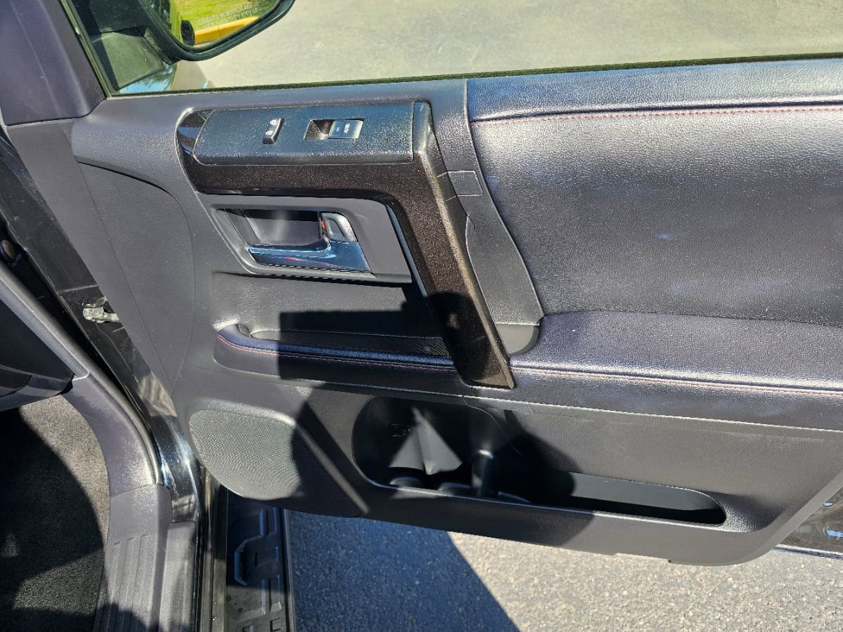 Used 2024 Toyota 4Runner TRD Off-Road Premium image 14