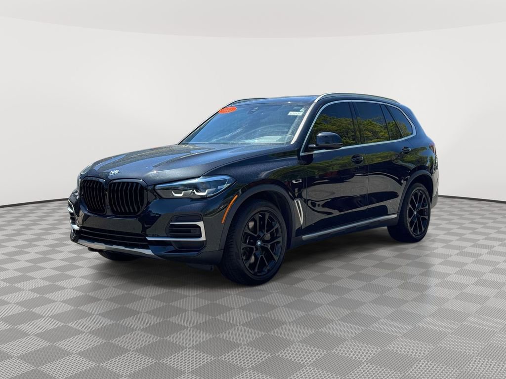 Used 2023 BMW X5 xDrive45e AWD/4WD image 3