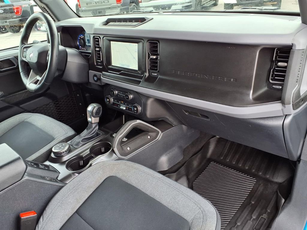 Used 2023 Ford Bronco Big Bend w/ Sasquatch Package image 12