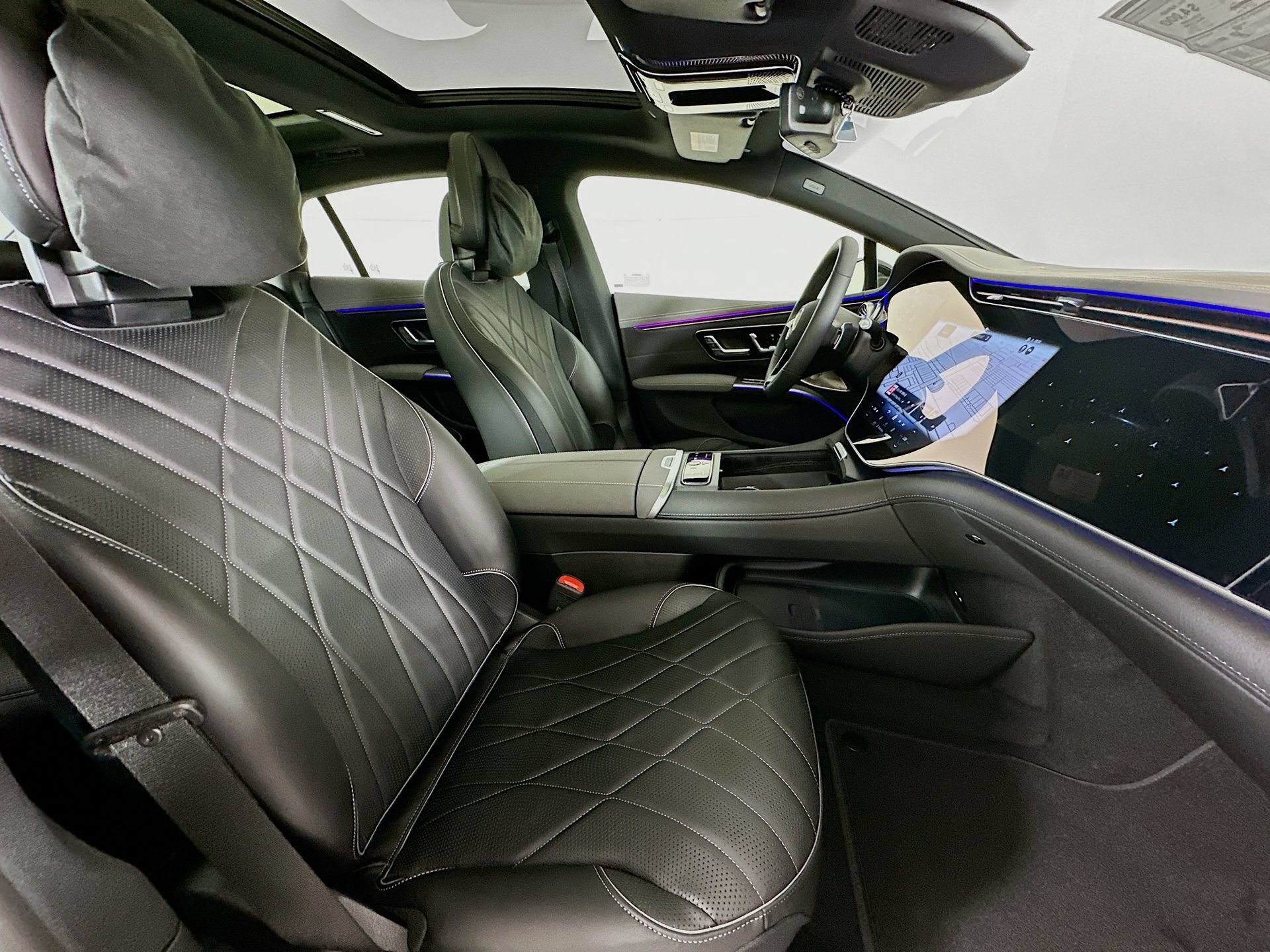New 2026 Mercedes-Benz EQS 580 4MATIC Sedan image 31