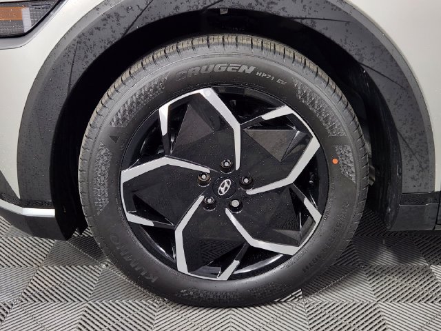 Certified 2024 Hyundai Ioniq 5 SEL AWD/4WD image 20