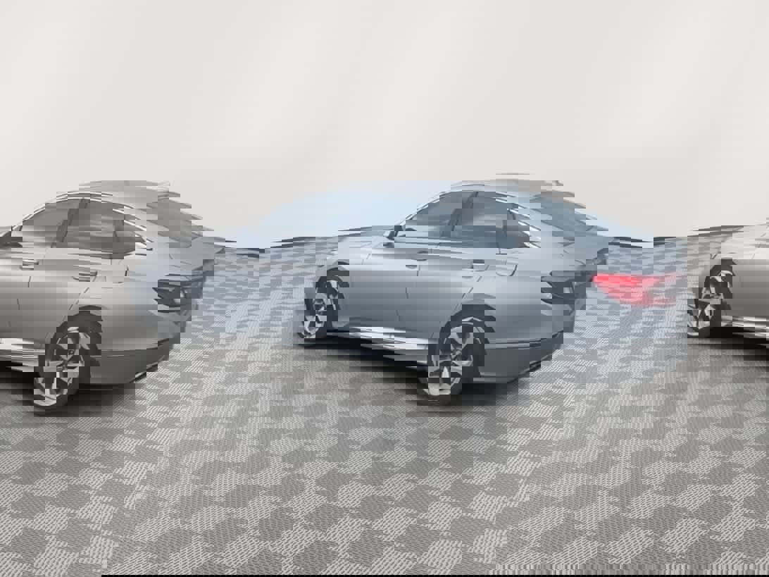 Used 2019 Honda Accord Touring image 6