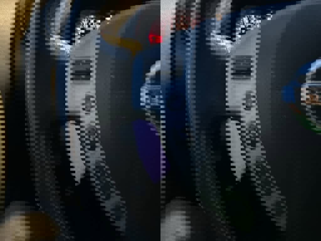 Used 2011 Nissan Rogue SV w/ SL Pkg image 18