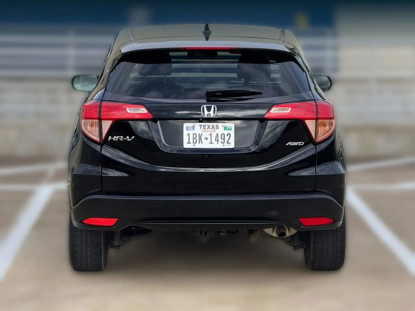 Used 2017 Honda HR-V EX image 7